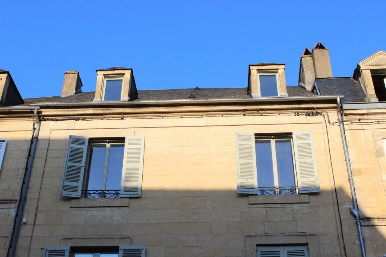 Un Joli Pied A Terre Montignac-Lascaux Exterior foto